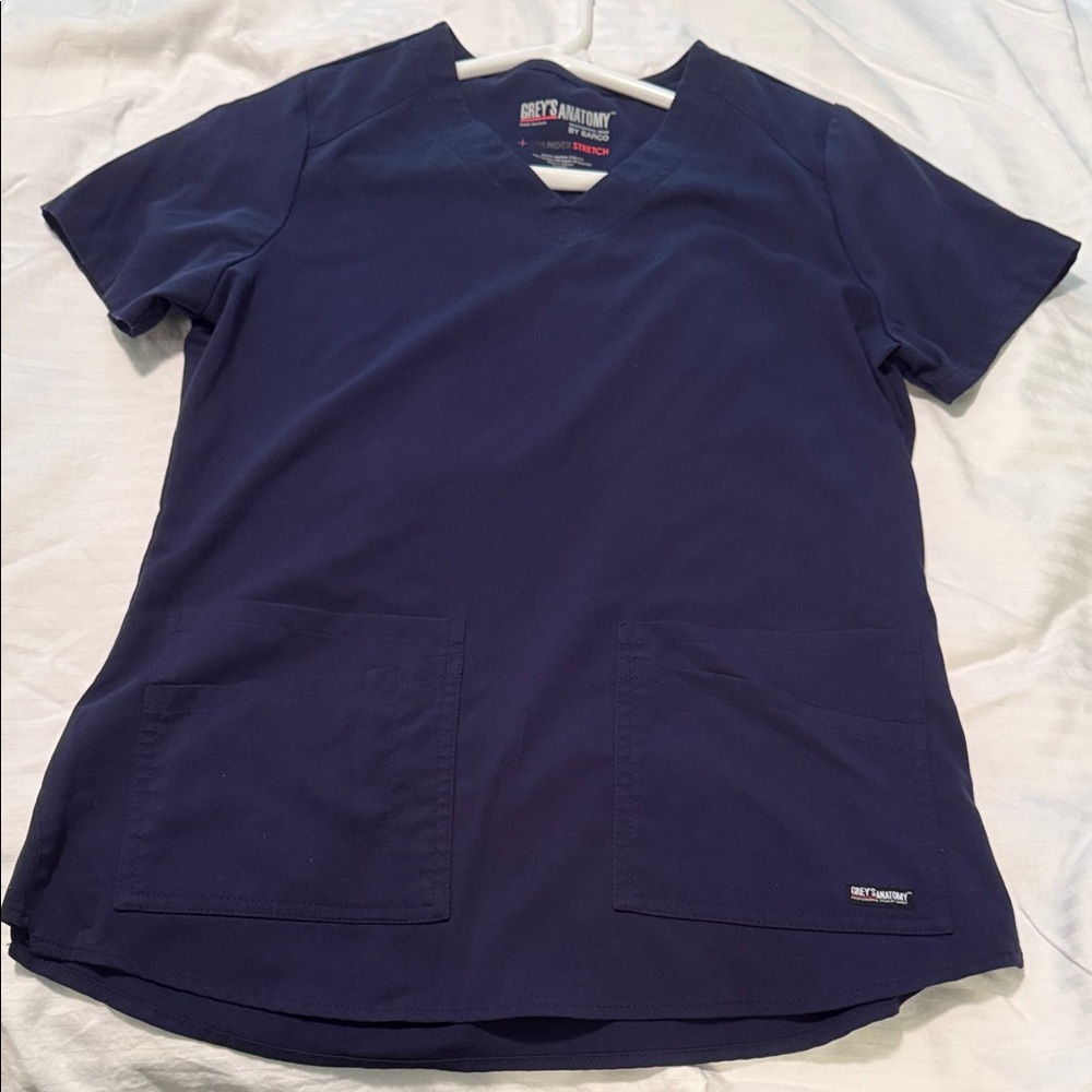 Navy Greys Anatomy Scrub Top. Medium.